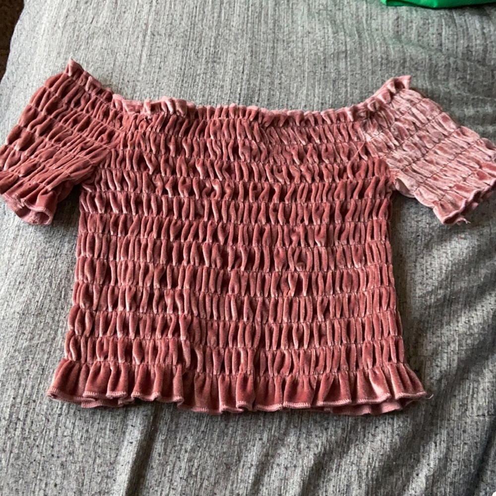 Off-the-shoulder Crop Top